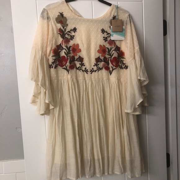 Vici Dresses & Skirts - Boho ivory dress with floral embroidery